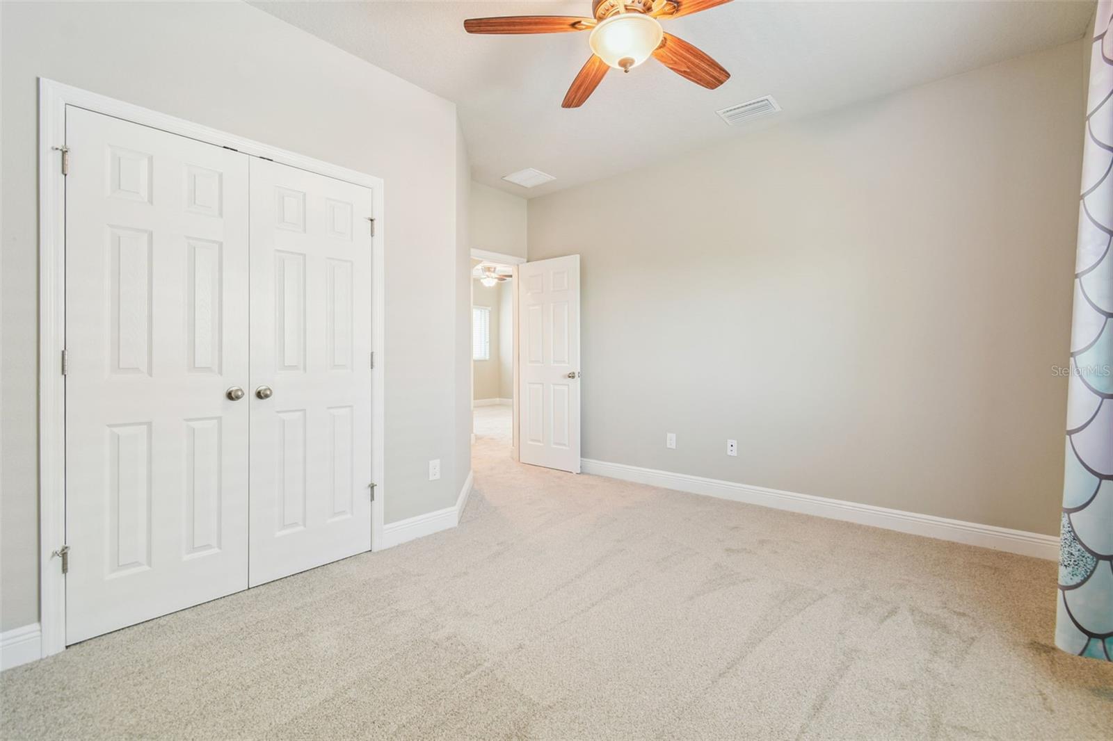 Image 38 of 73 For 7508 Sea Lilly Court
