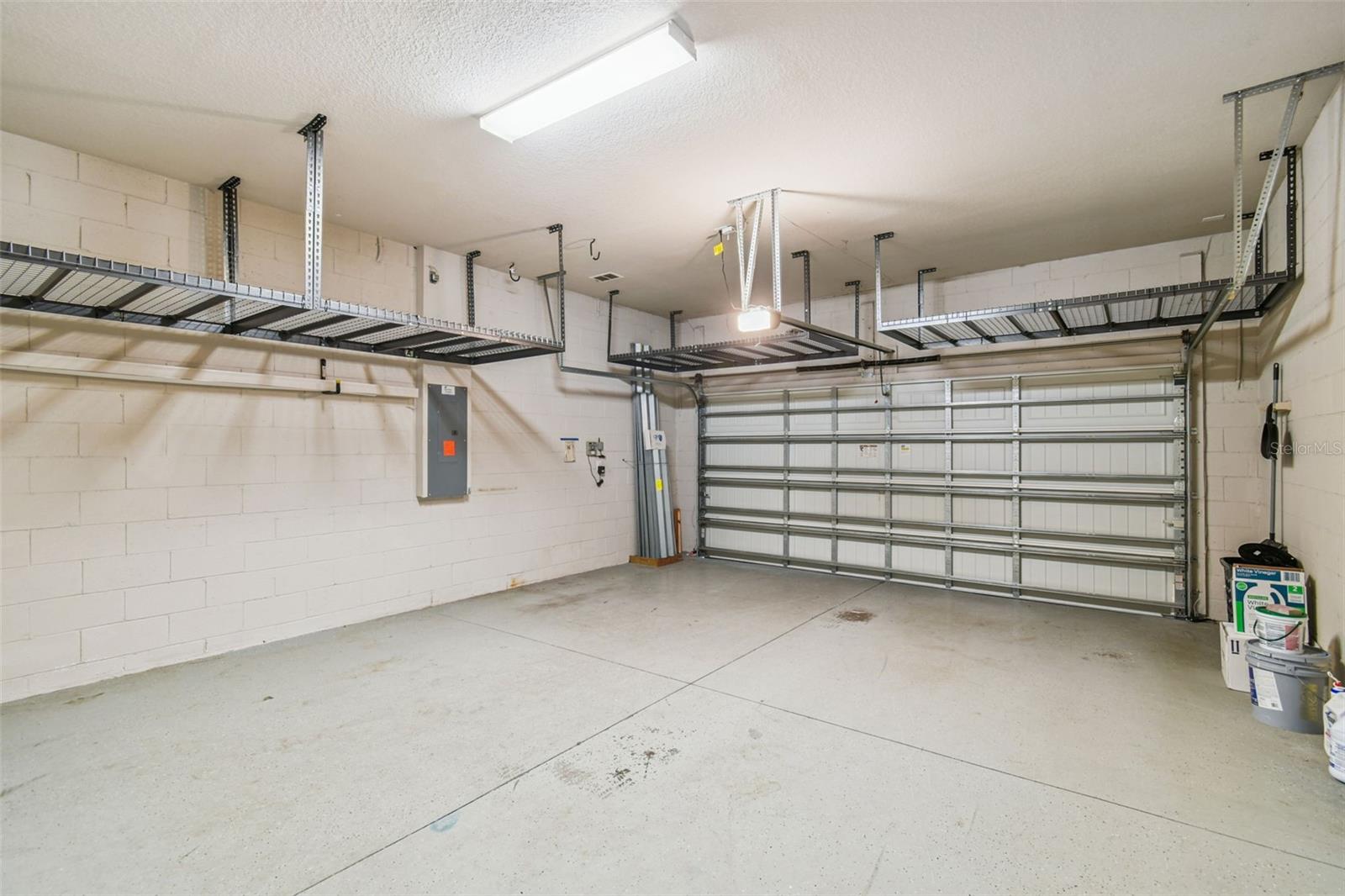 Image 47 of 73 For 7508 Sea Lilly Court