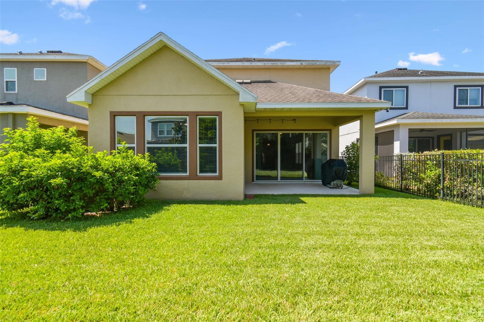 Image 51 of 73 For 7508 Sea Lilly Court