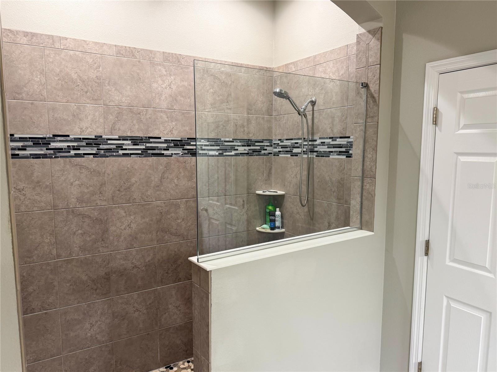 Image 9 of 21 For 7508 Sea Lilly Court