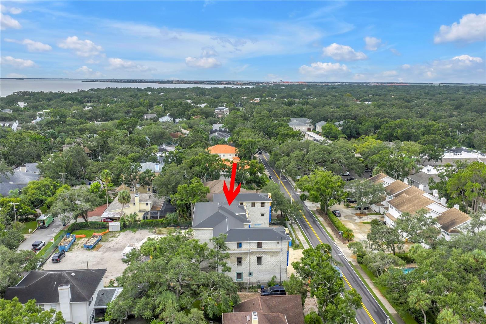 Image 7 of 10 For 5210 Bayshore Boulevard 2