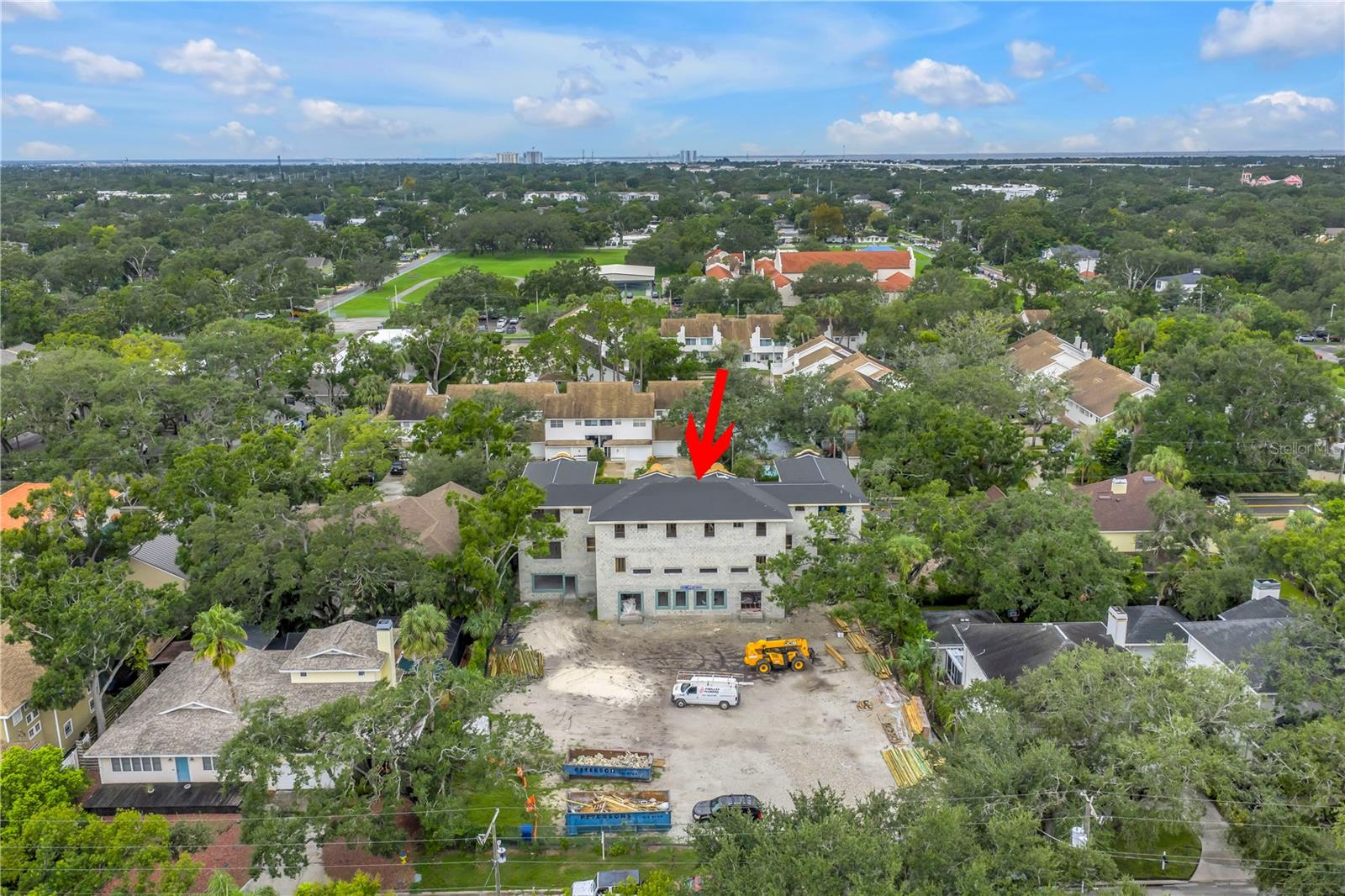 Image 8 of 10 For 5210 Bayshore Boulevard 2