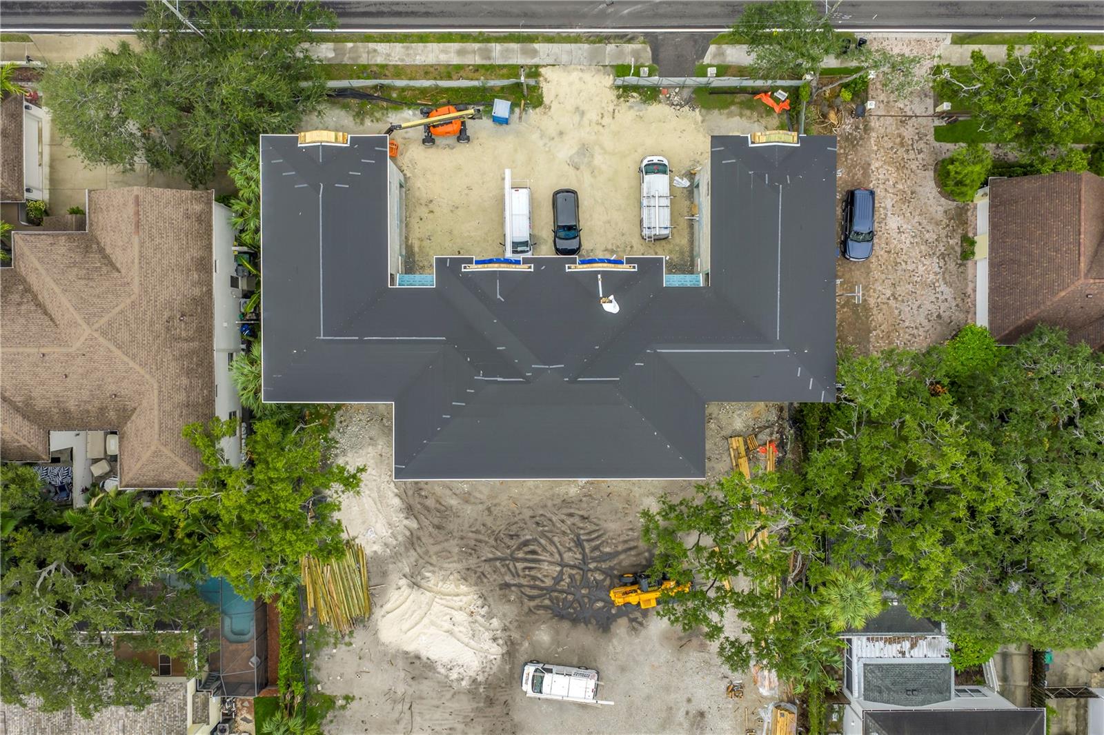 Image 9 of 10 For 5210 Bayshore Boulevard 2