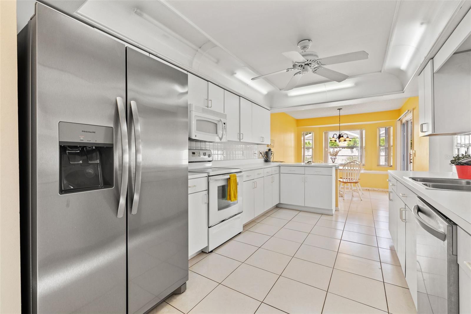 Image 11 of 40 For 2825 Resnik Circle E