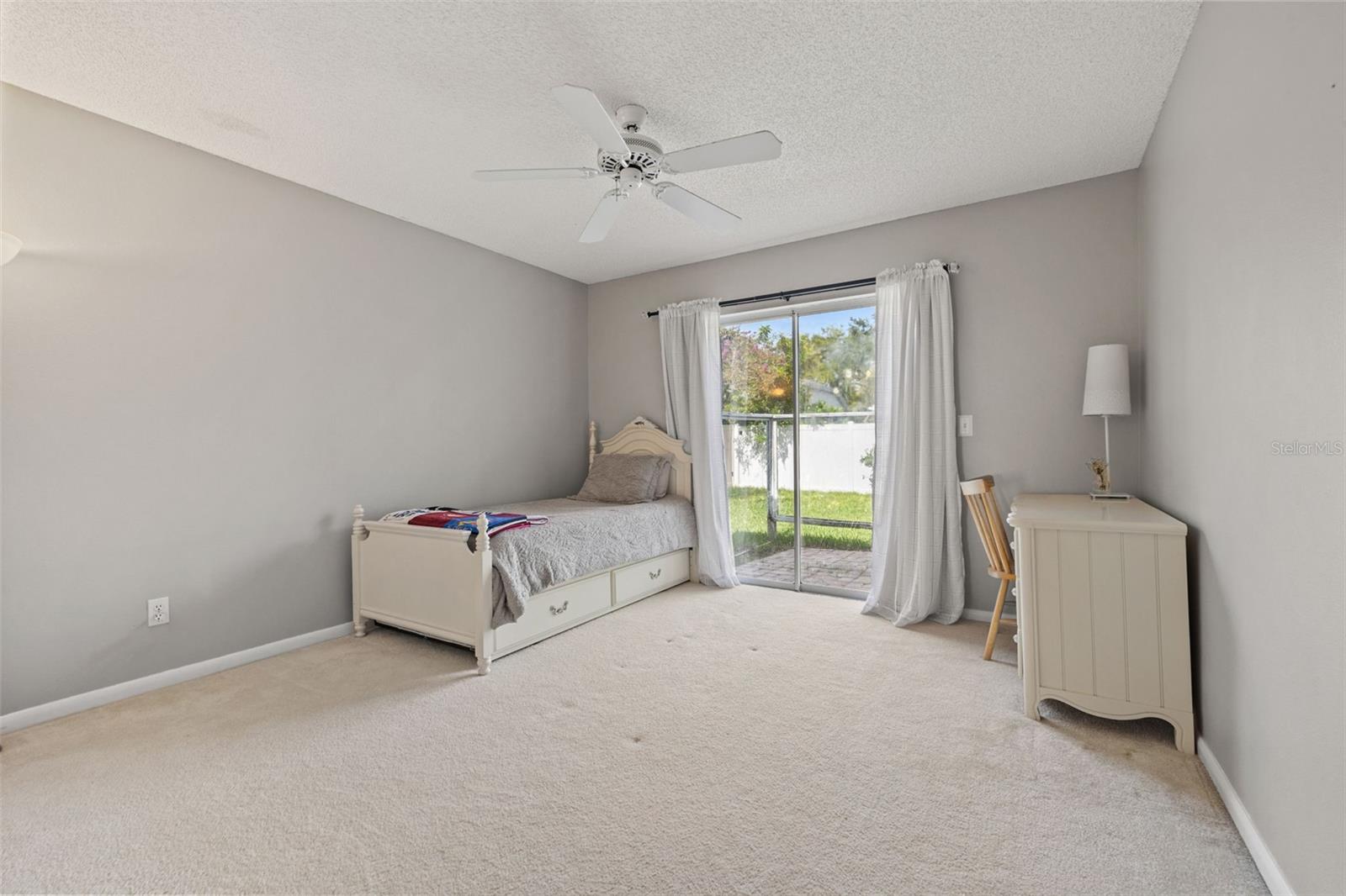 Image 28 of 40 For 2825 Resnik Circle E