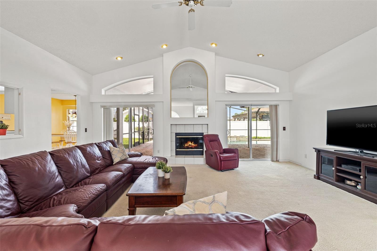 Image 7 of 40 For 2825 Resnik Circle E