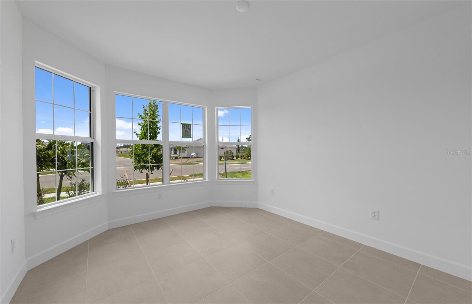 Image 21 of 26 For 6982 Minneola Court
