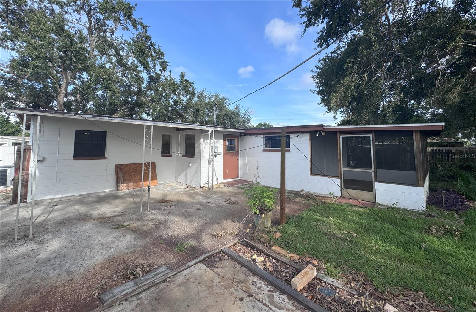 Image 17 of 18 For 3234 37th Street N