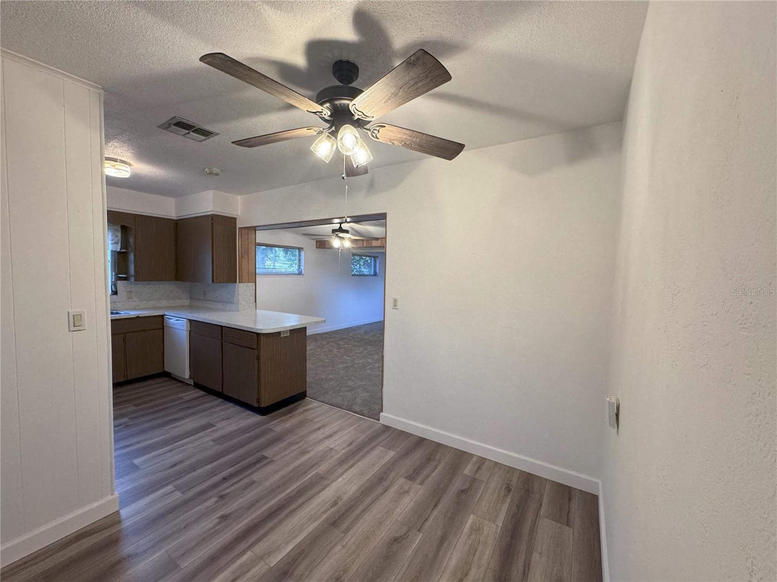 Image 5 of 18 For 3234 37th Street N