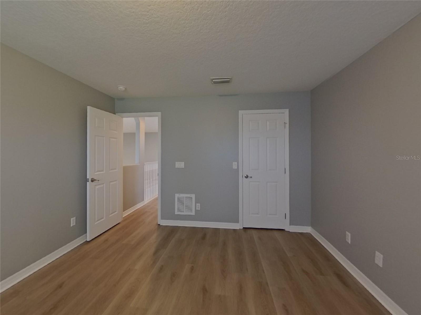 Image 11 of 24 For 840 148th Court Ne