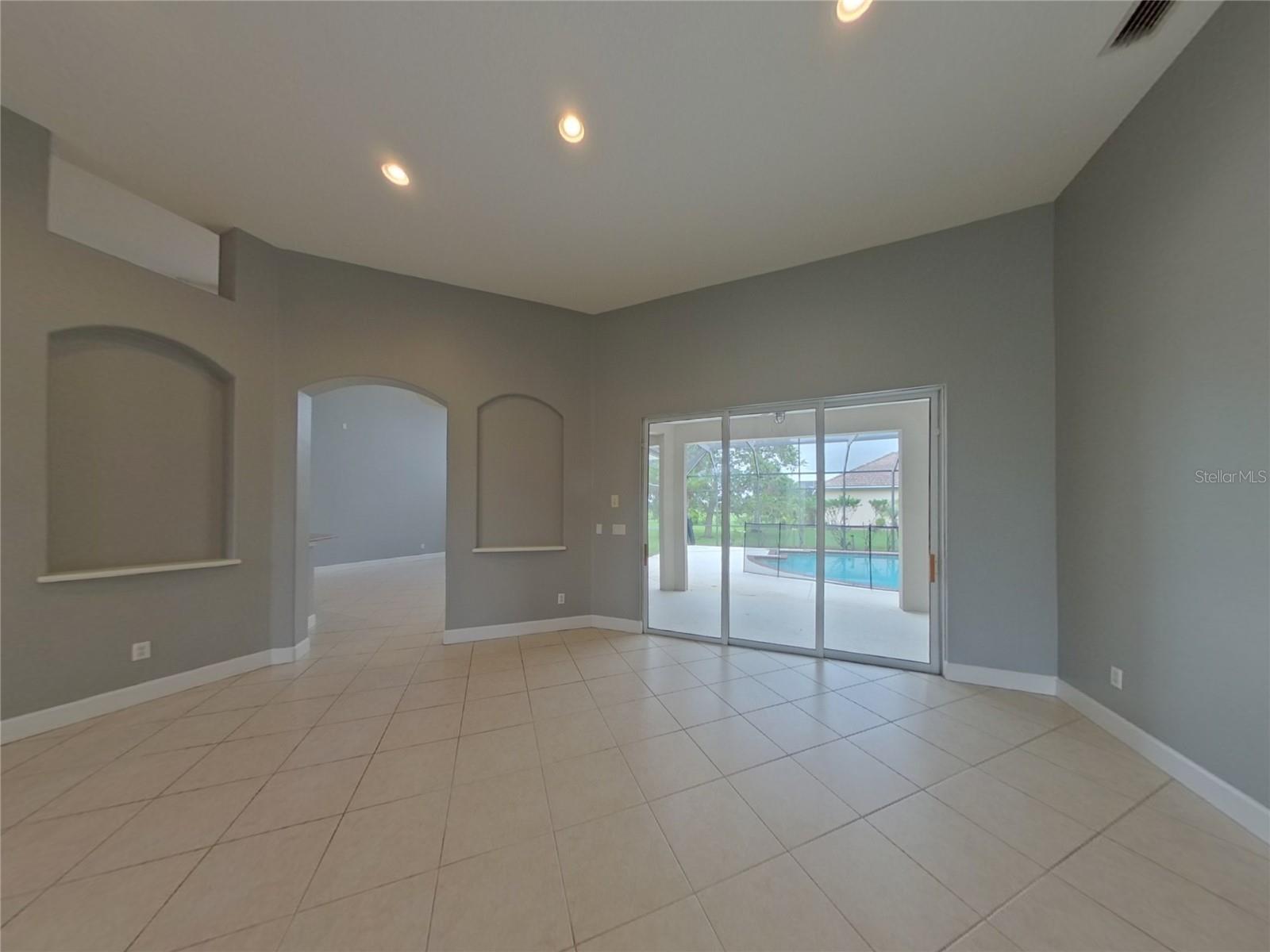 Image 2 of 24 For 840 148th Court Ne