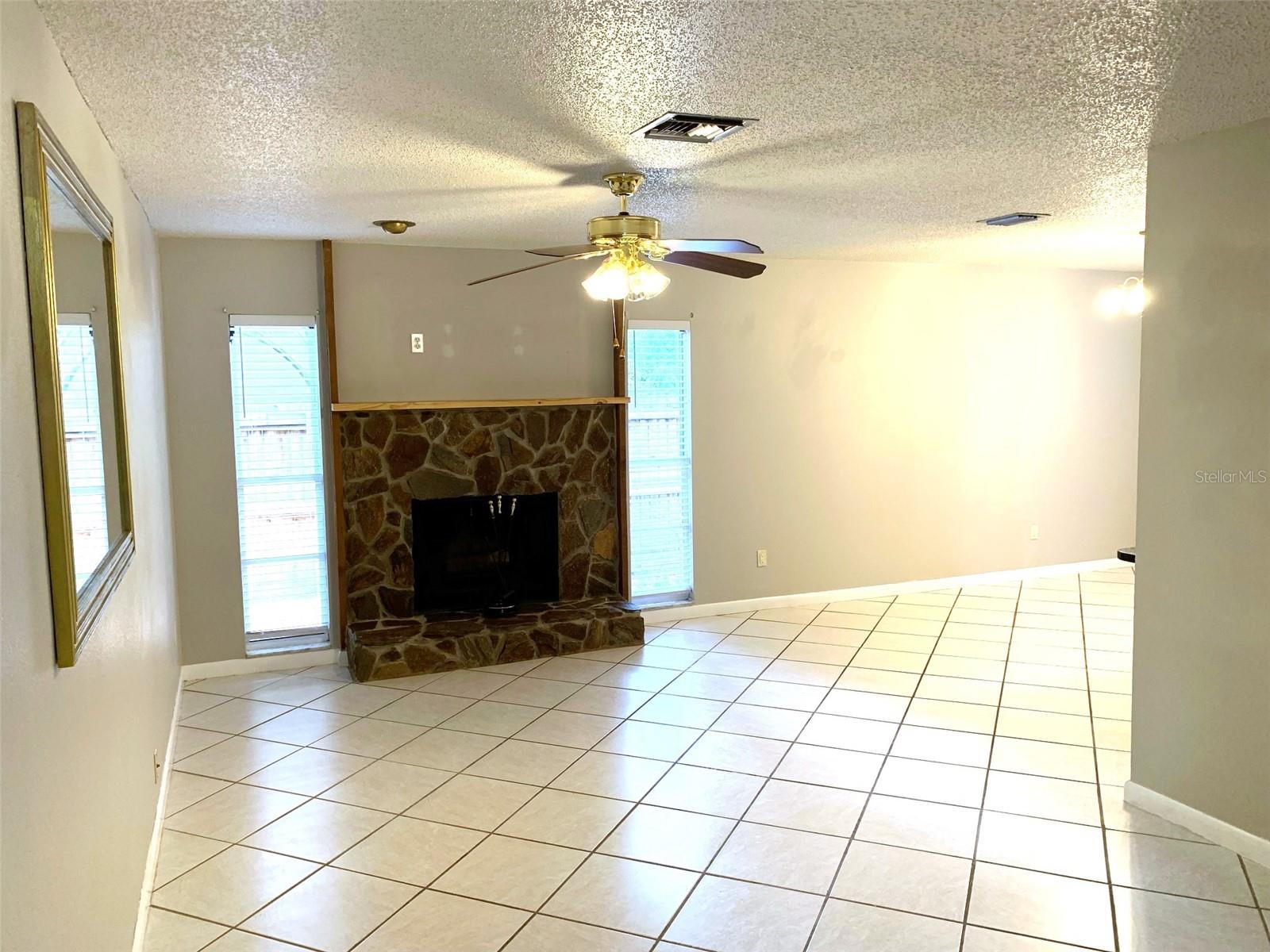 Image 10 of 31 For 4718 Grainary Avenue