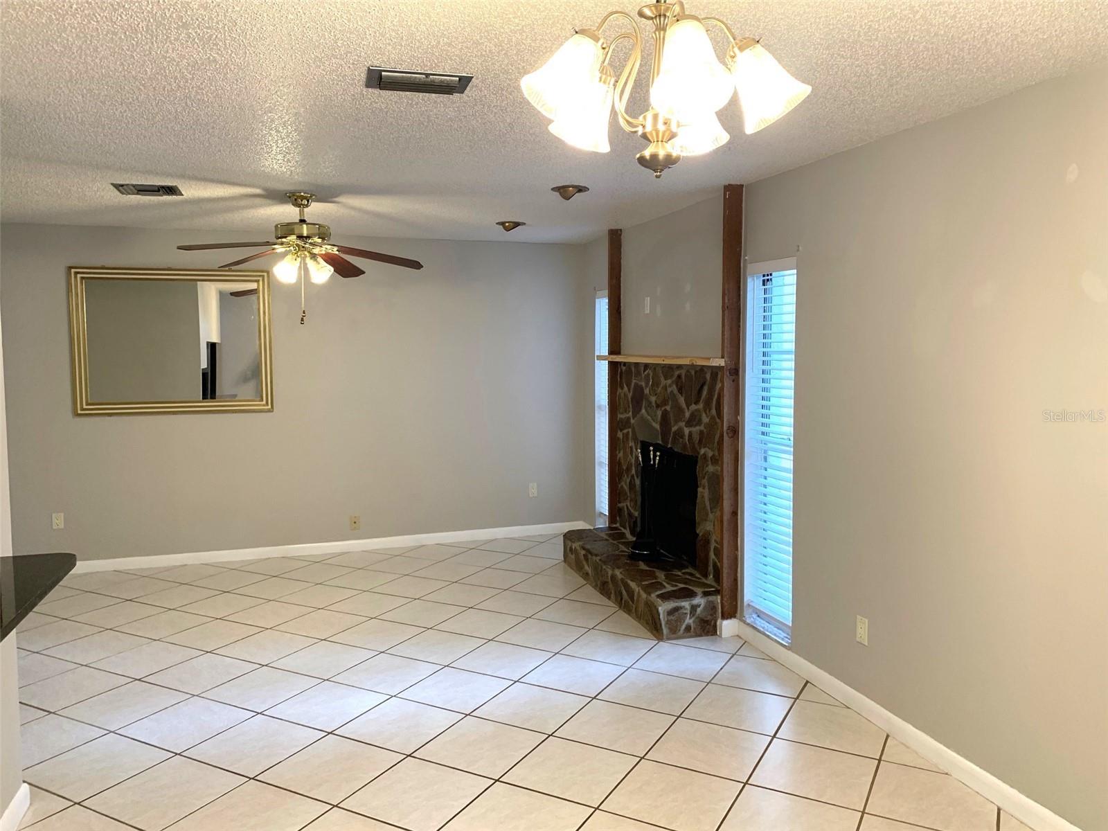 Image 11 of 31 For 4718 Grainary Avenue