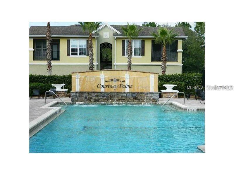 Image 3 of 16 For 10021 Courtney Palms Boulevard 303