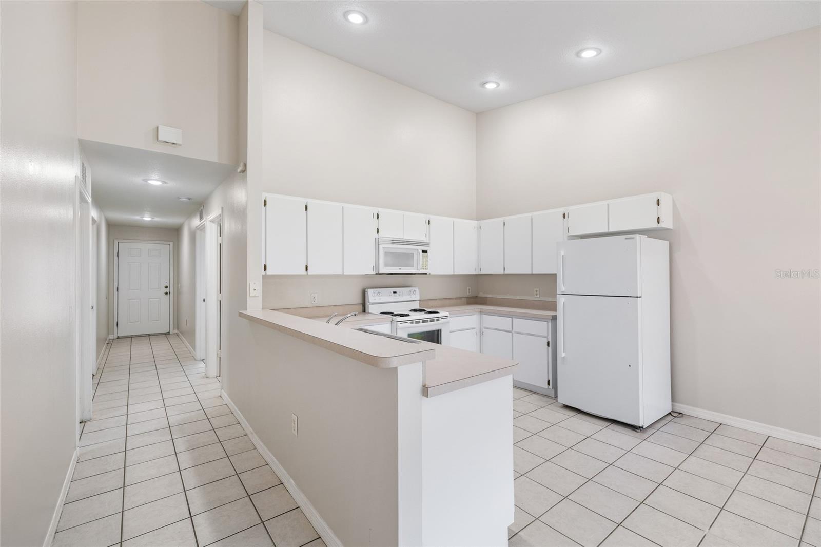 Listing photo id 3 for 37228 Grassy Hill Lane