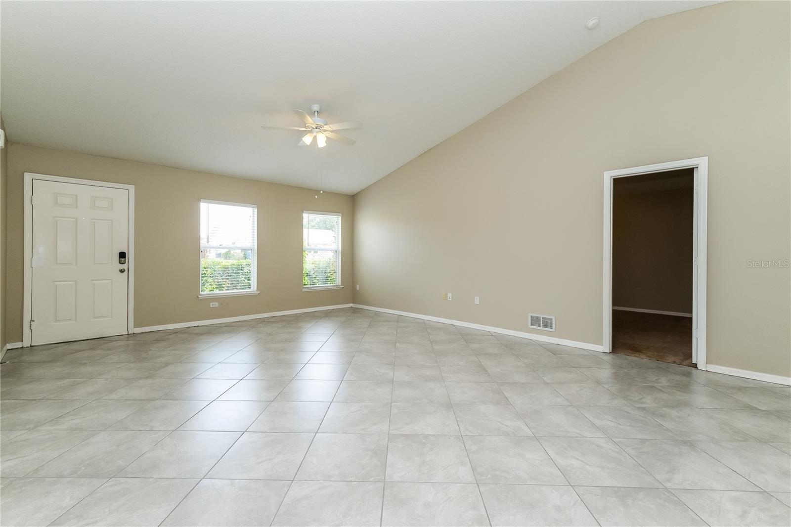 Image 2 of 16 For 13190 Drysdale Street