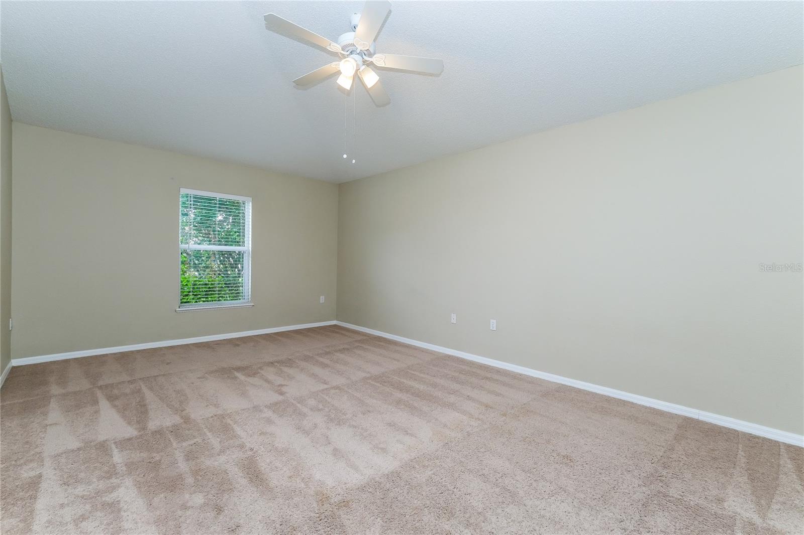 Image 7 of 16 For 13190 Drysdale Street
