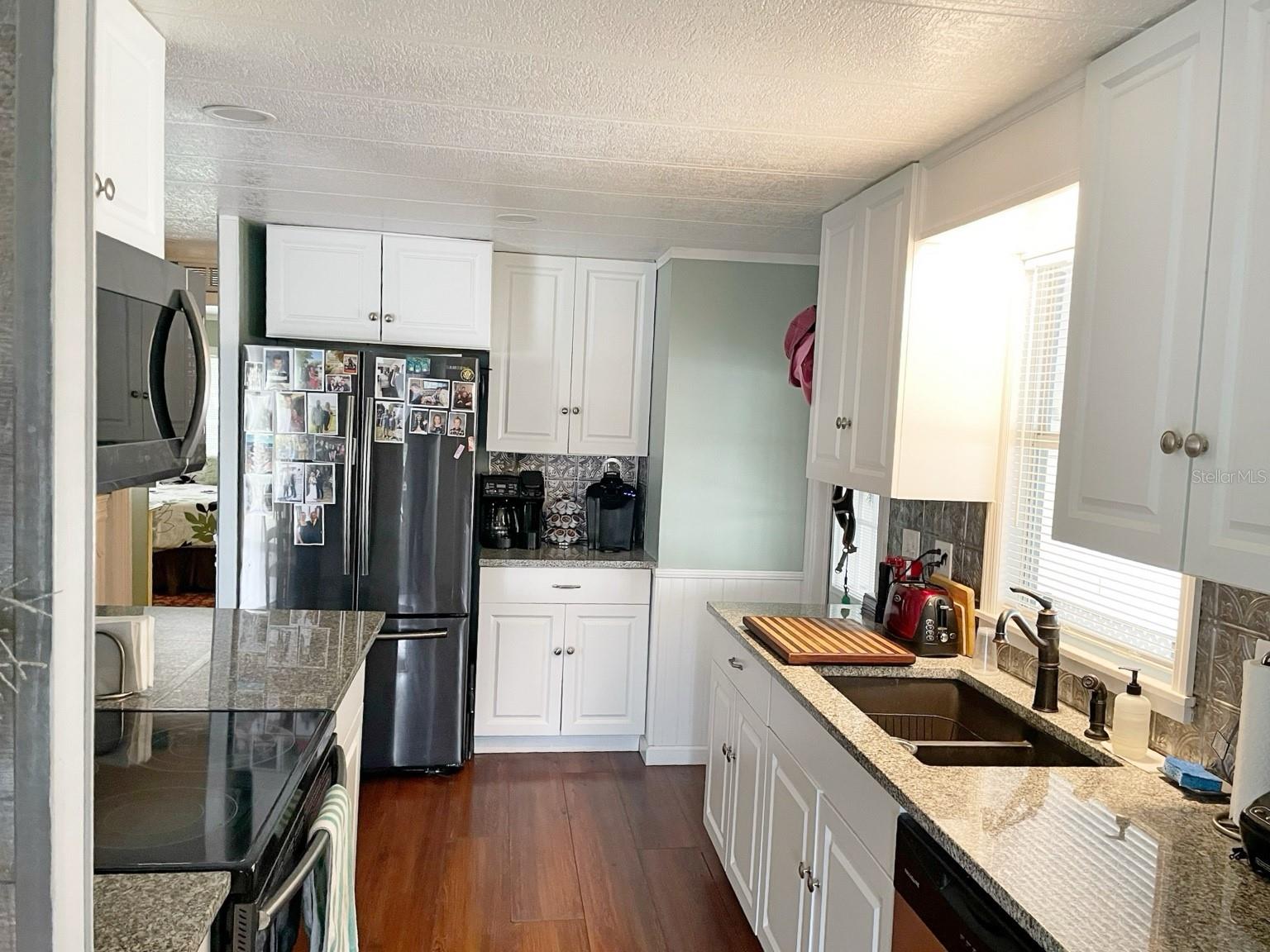 Image 11 of 25 For 8920 Fox Trail