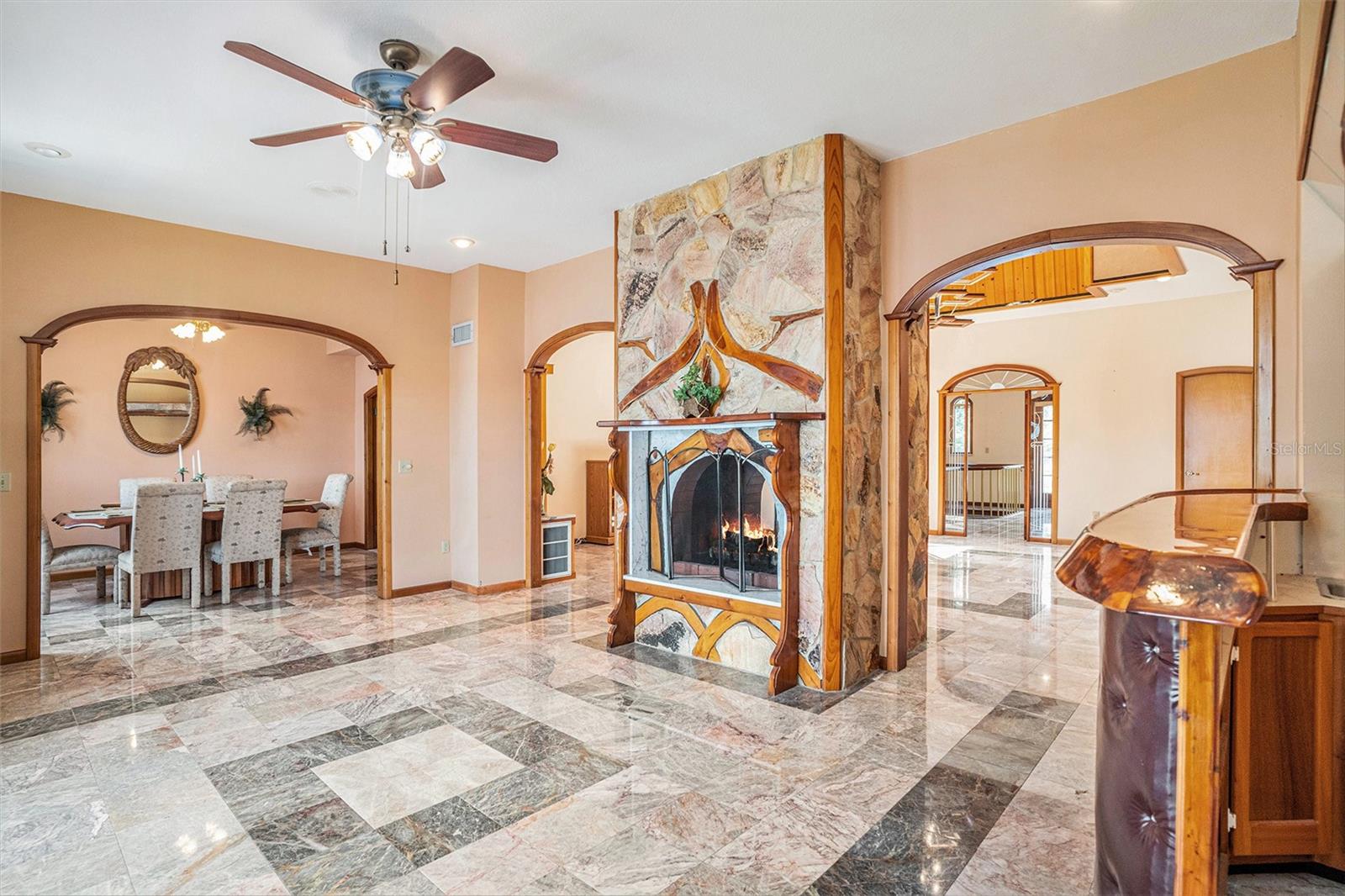 Image 11 of 26 For 7715 Riverview Drive