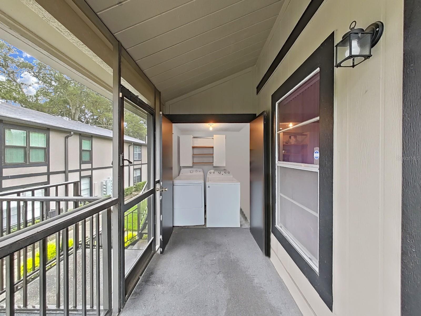Image 4 of 30 For 3964 Dream Oak Place 203