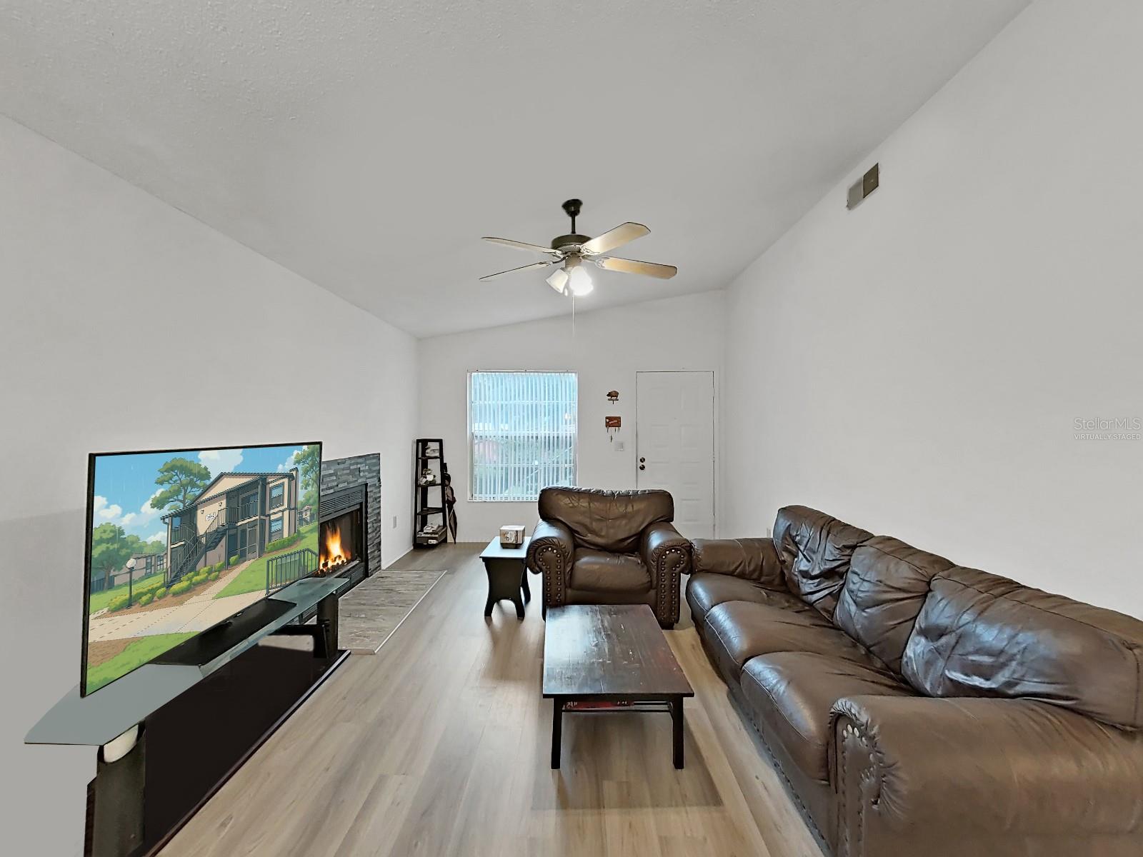 Image 6 of 30 For 3964 Dream Oak Place 203