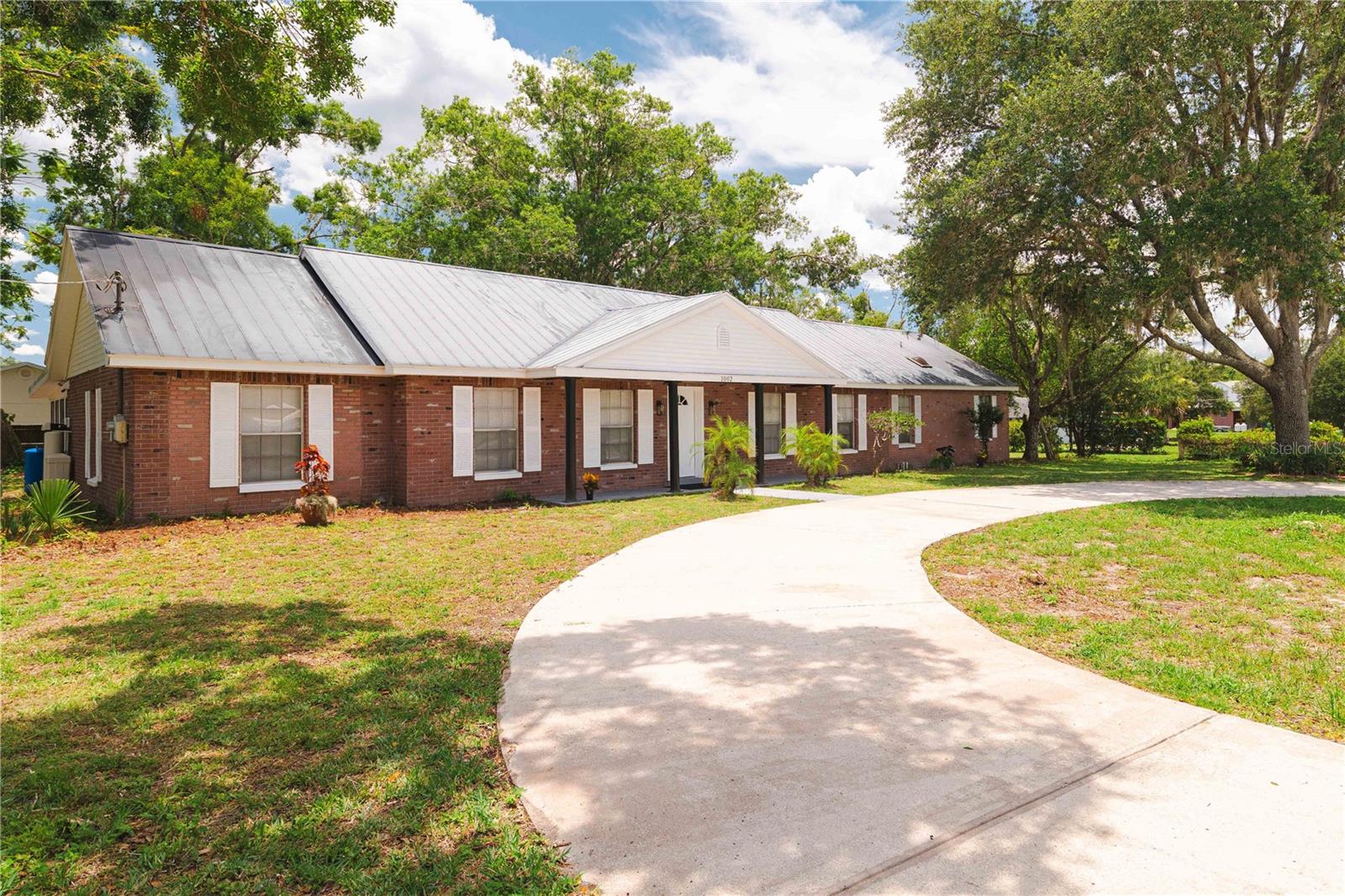Image 44 of 53 For 1002 Friendship Lane