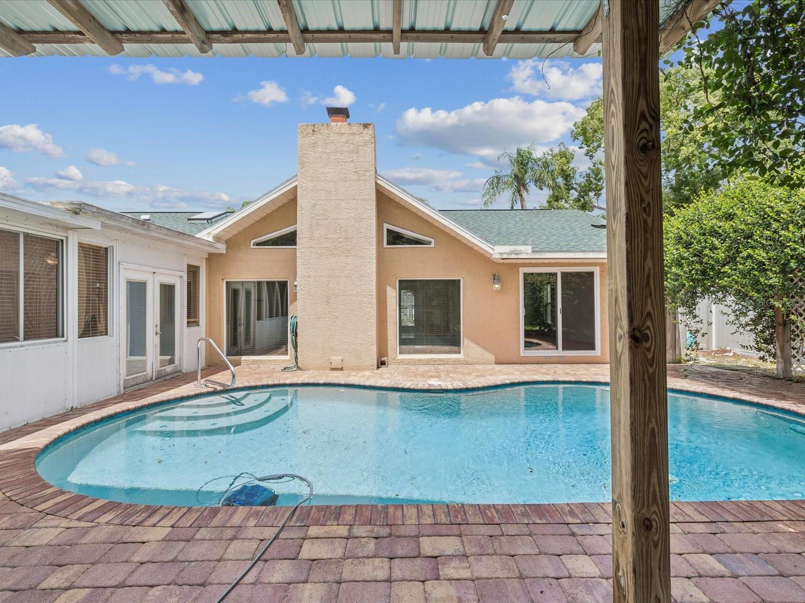 Image 31 of 42 For 5110 Lake Valencia Boulevard E