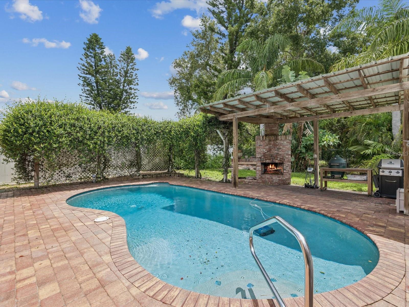 Image 5 of 42 For 5110 Lake Valencia Boulevard E