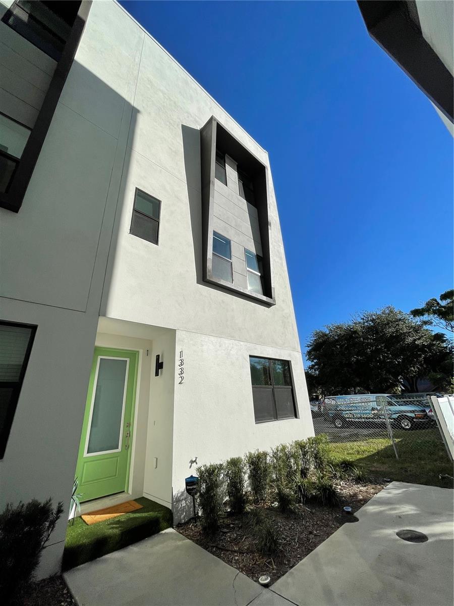 Details for 1332 Gray Street 1, TAMPA, FL 33606