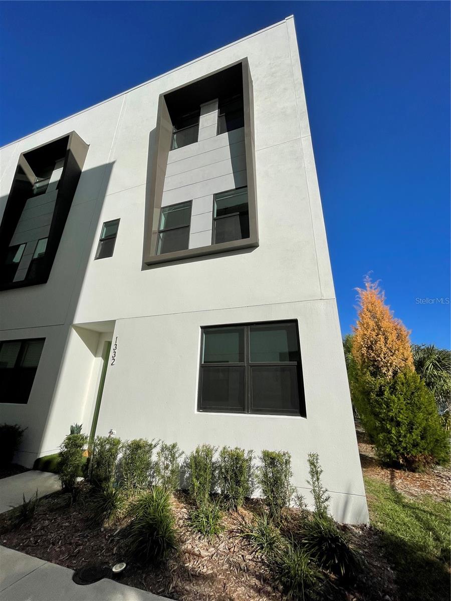 Image 36 of 39 For 1332 Gray Street 1