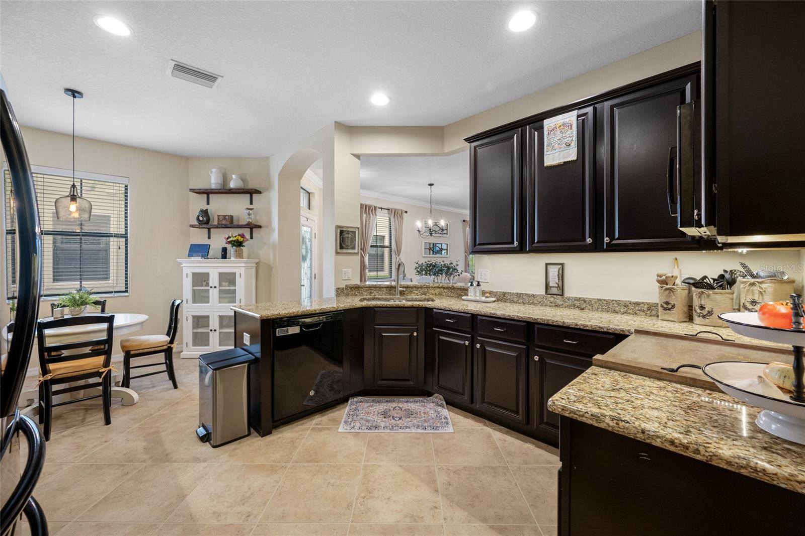 Image 28 of 100 For 7855 Tasso Court