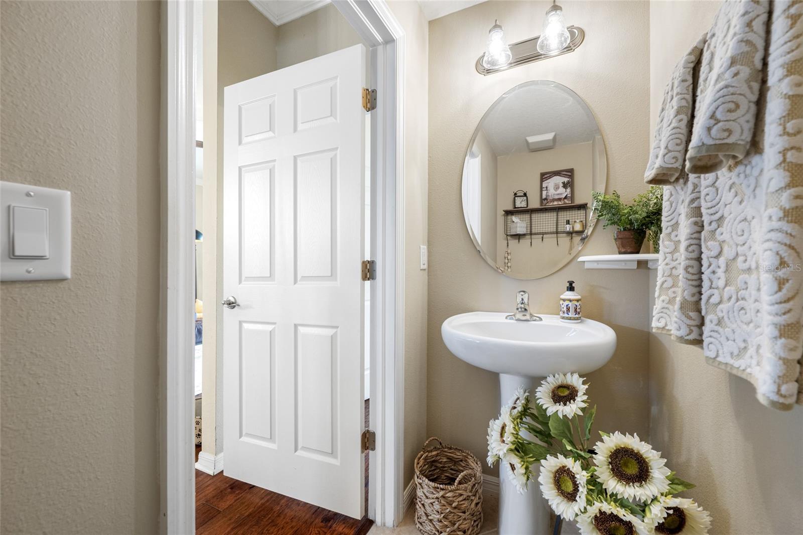 Image 37 of 100 For 7855 Tasso Court