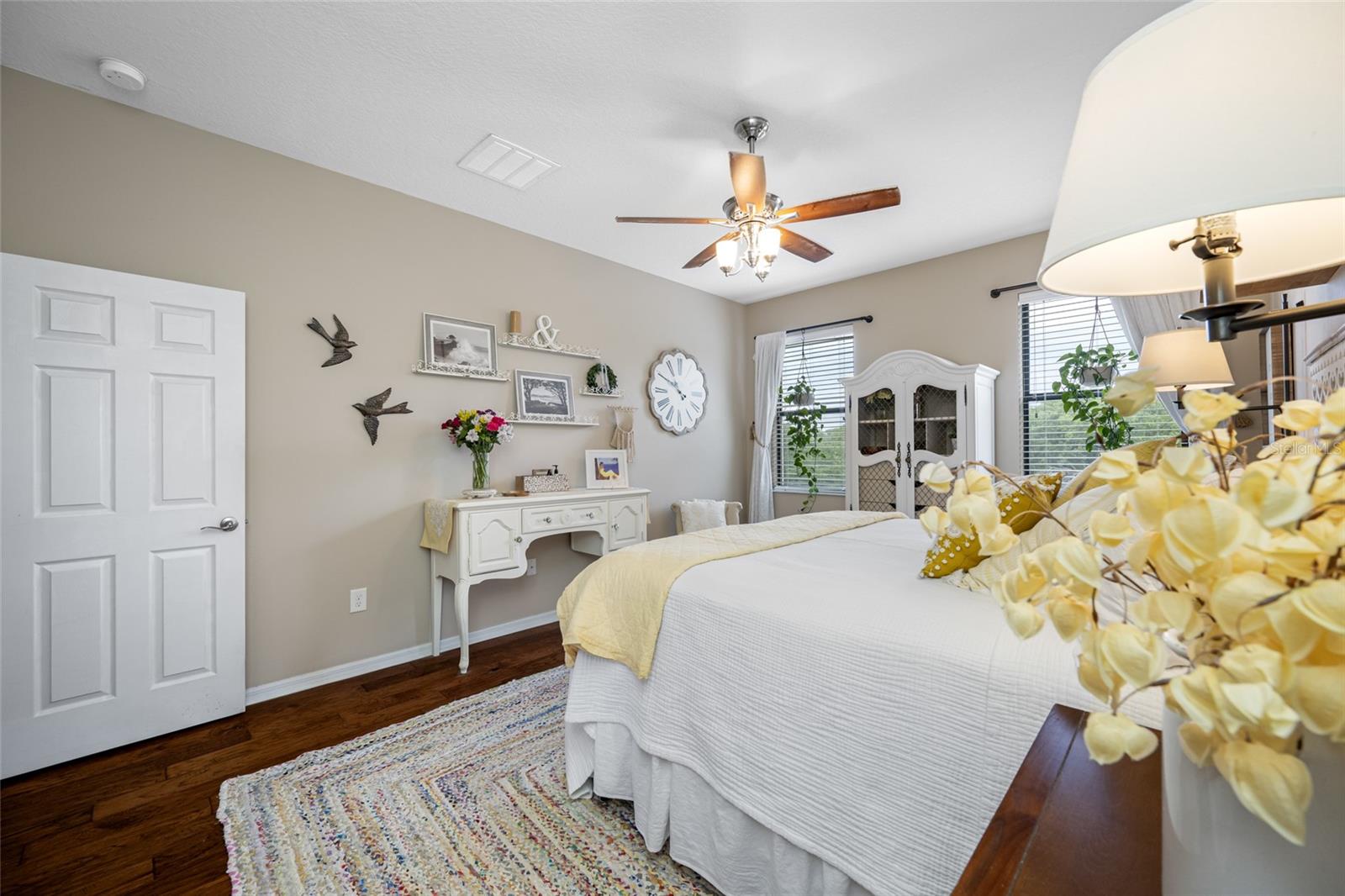 Image 41 of 100 For 7855 Tasso Court