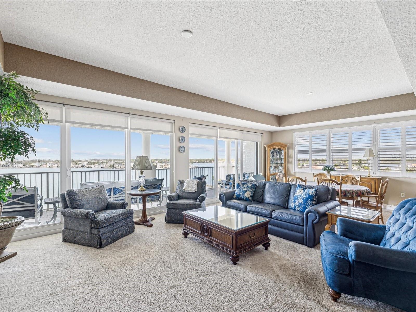 Image 11 of 67 For 17745 Gulf Boulevard 604