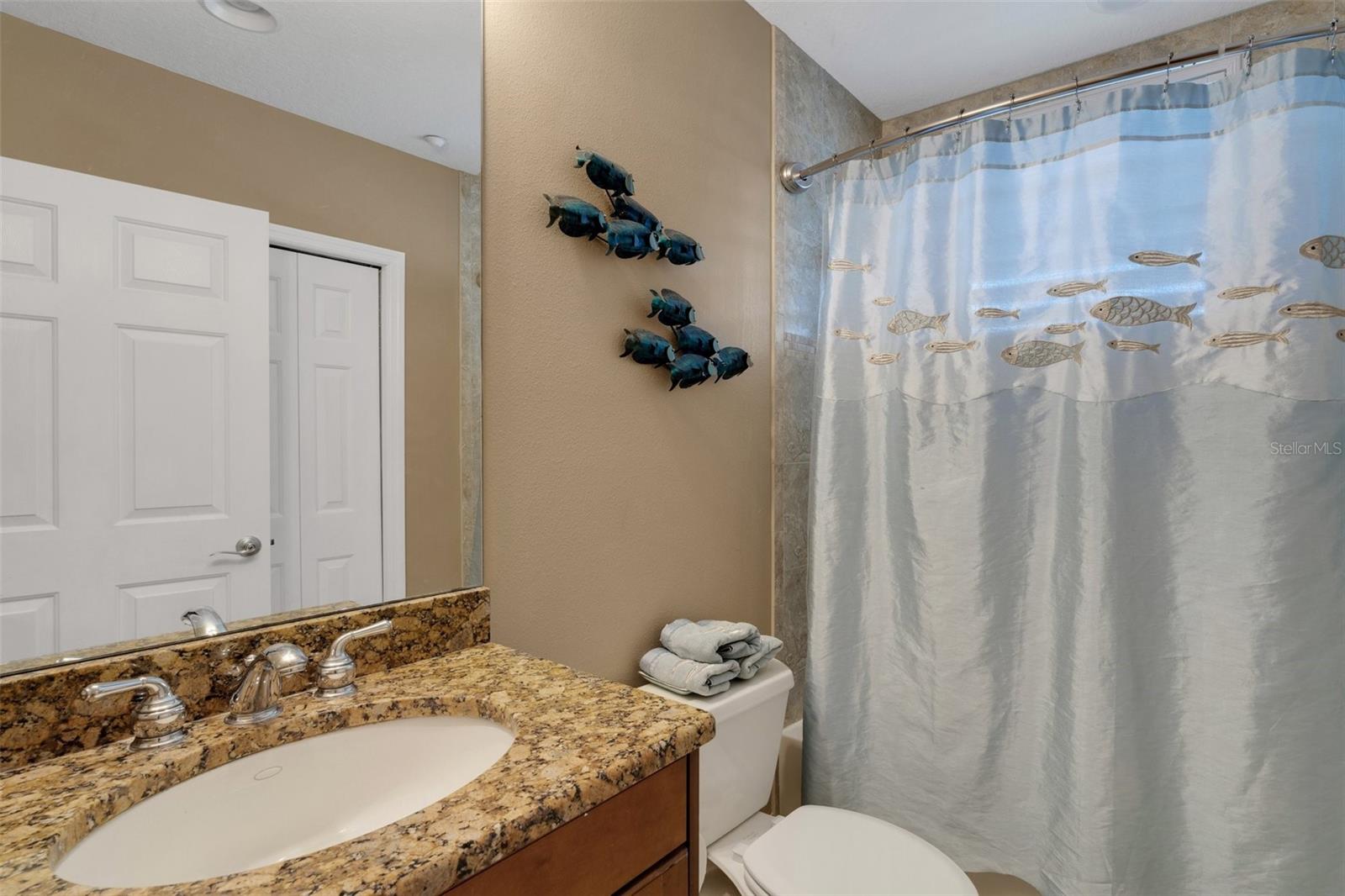 Image 27 of 67 For 17745 Gulf Boulevard 604