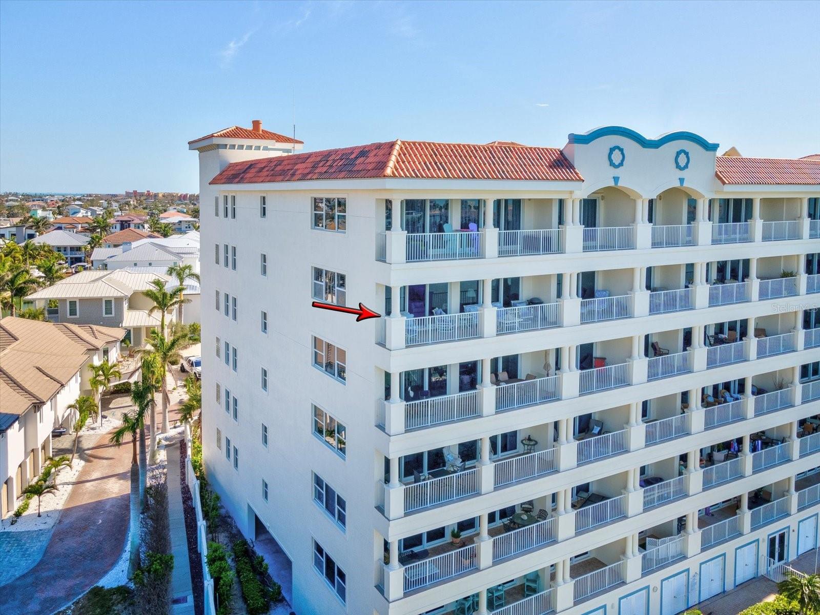 Image 4 of 67 For 17745 Gulf Boulevard 604
