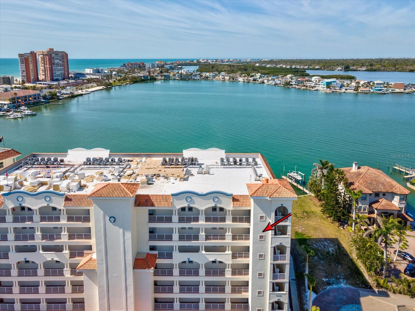 Image 49 of 67 For 17745 Gulf Boulevard 604