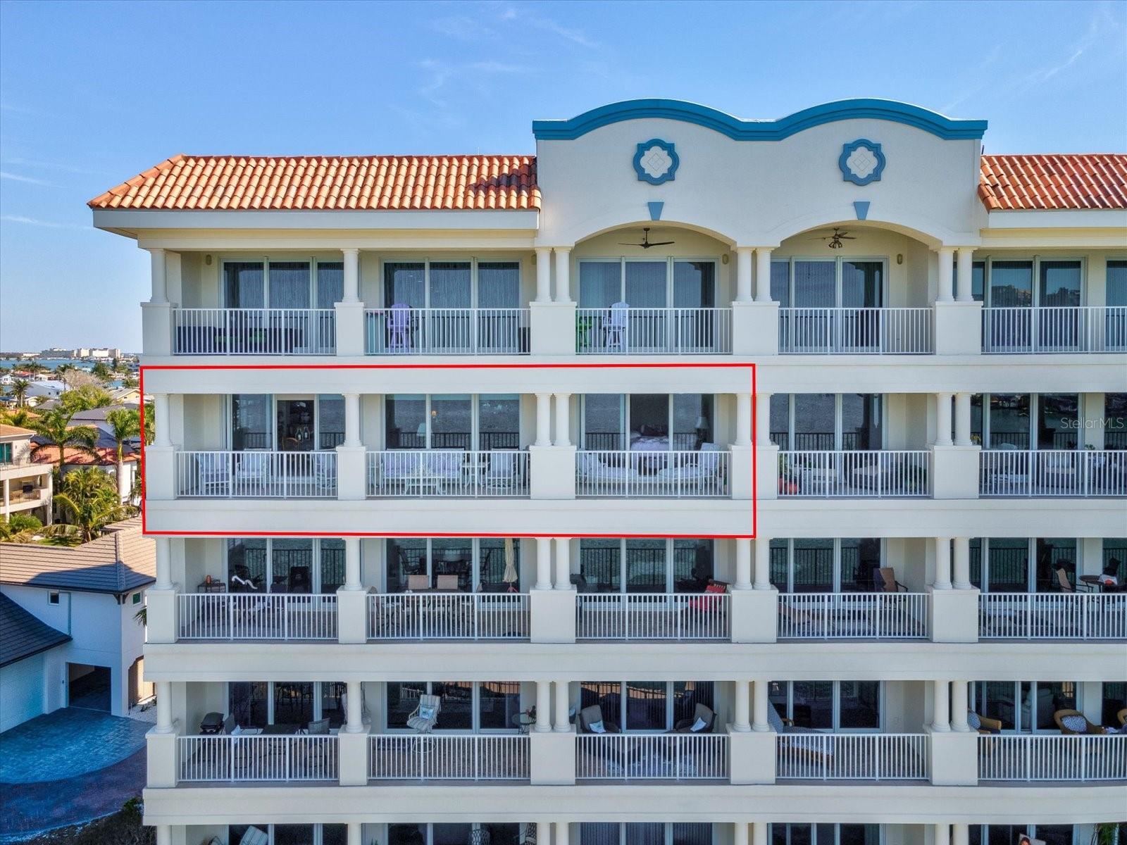 Image 5 of 67 For 17745 Gulf Boulevard 604