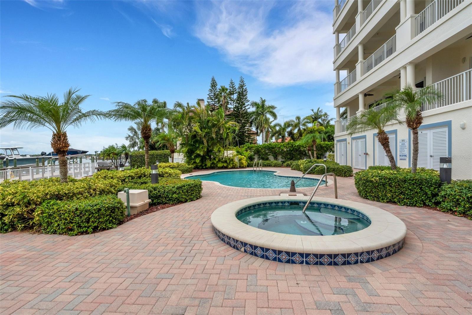 Image 58 of 67 For 17745 Gulf Boulevard 604