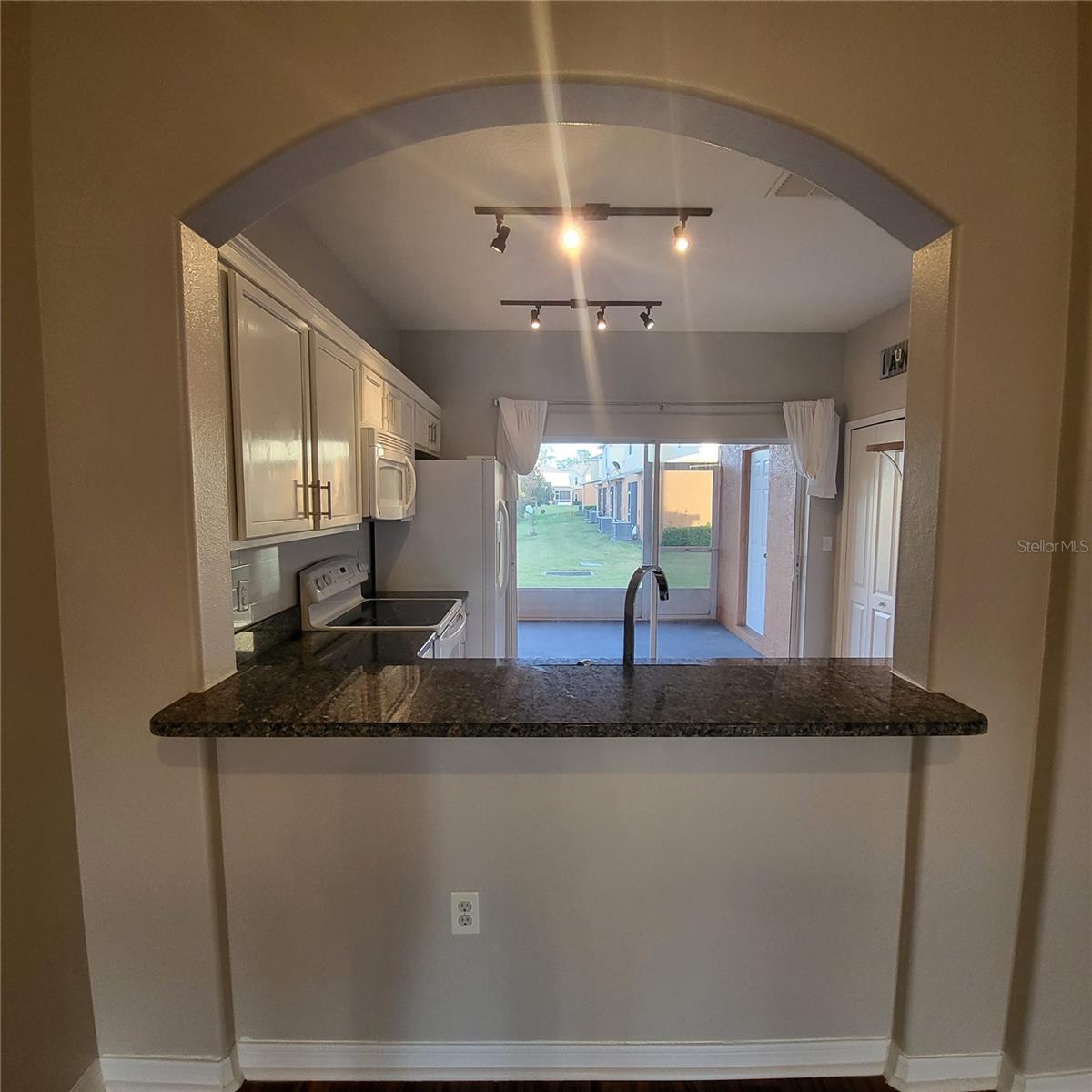 Image 11 of 40 For 4060 Winding Vine Drive