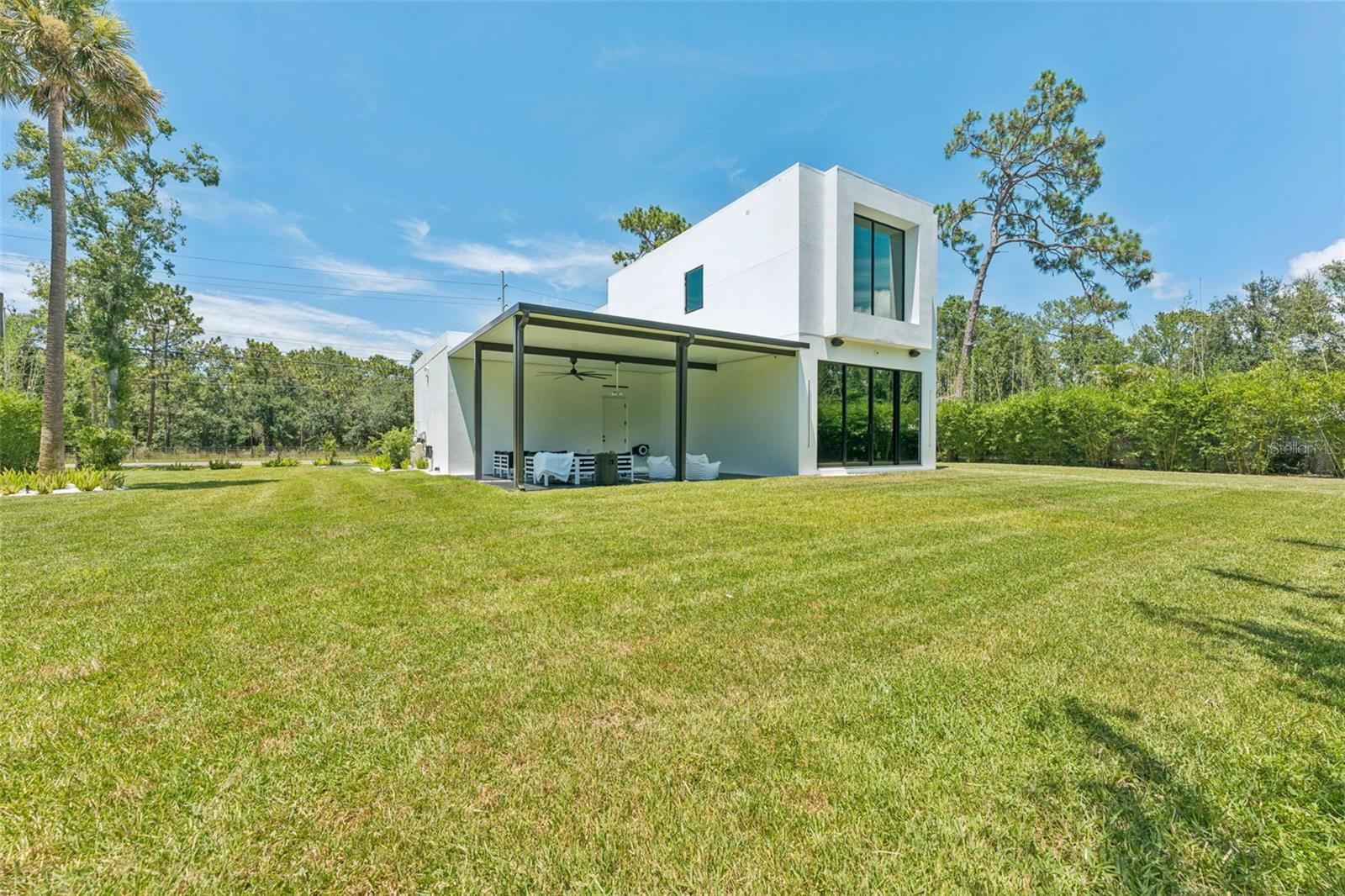 Listing photo id 41 for 7412 Van Dyke Road