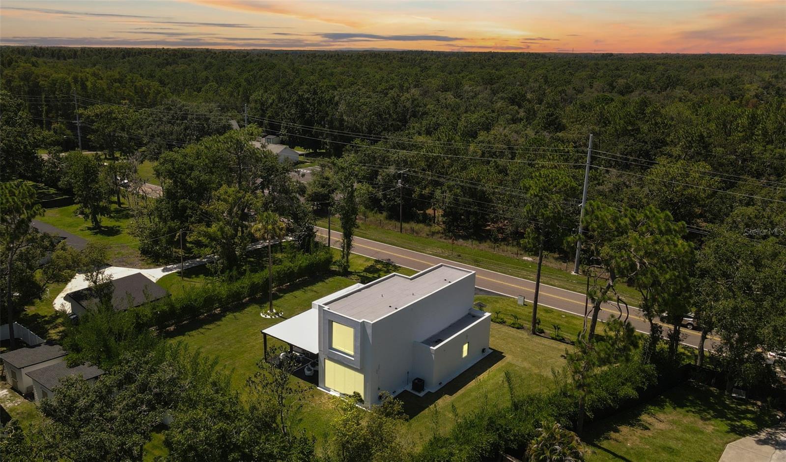 Listing photo id 49 for 7412 Van Dyke Road