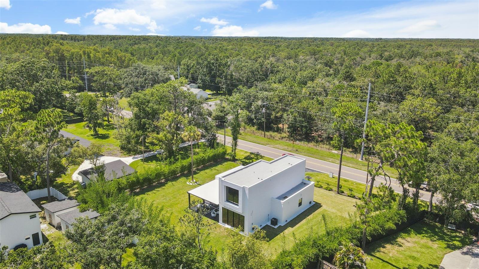 Listing photo id 50 for 7412 Van Dyke Road