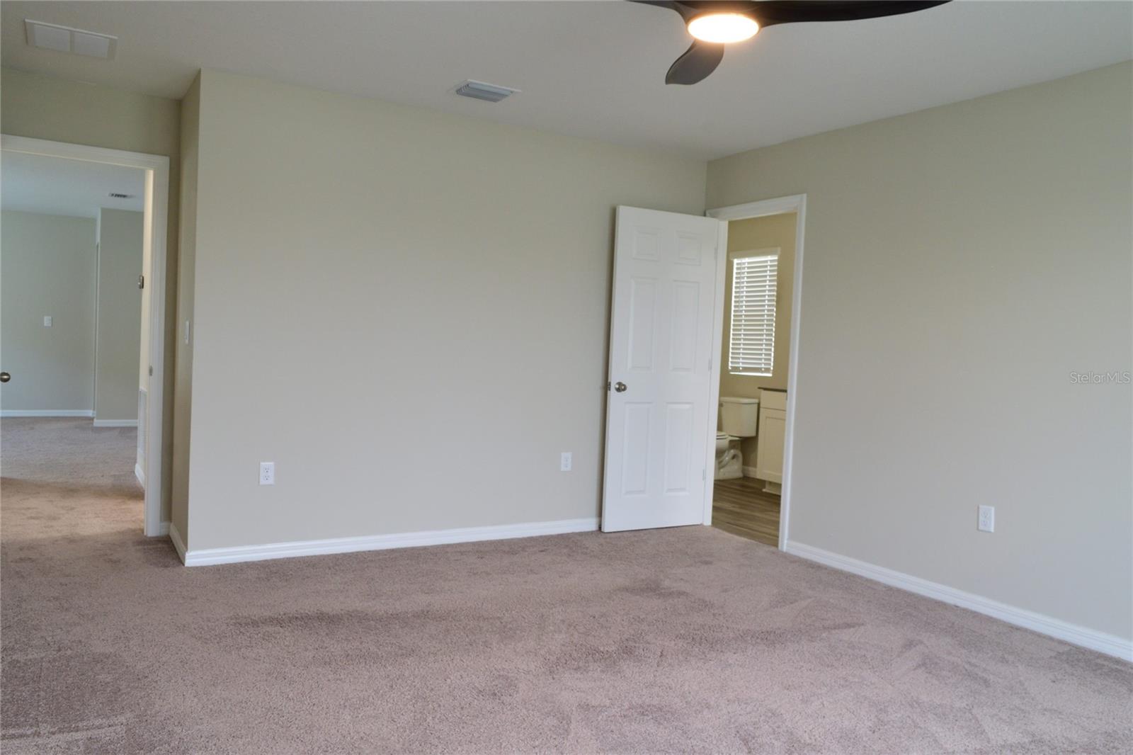 Image 32 of 59 For 34146 Scarlet Sage Court