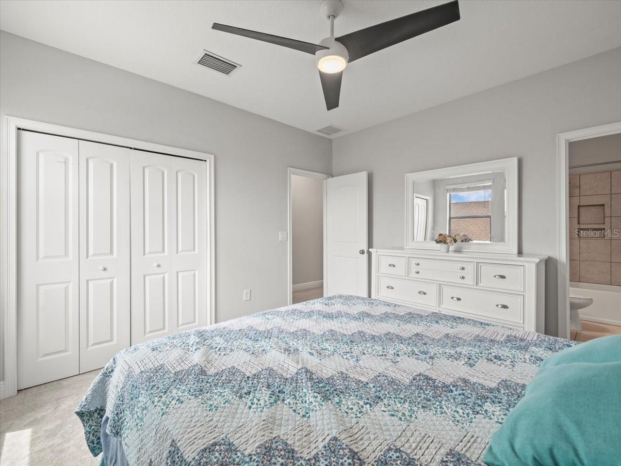 Image 37 of 67 For 13638 Moosehead Circle
