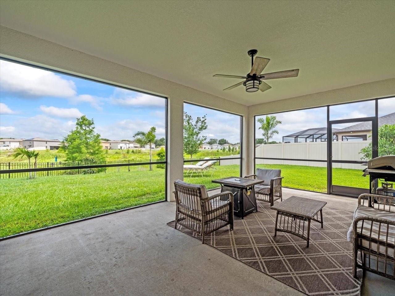 Image 43 of 67 For 13638 Moosehead Circle