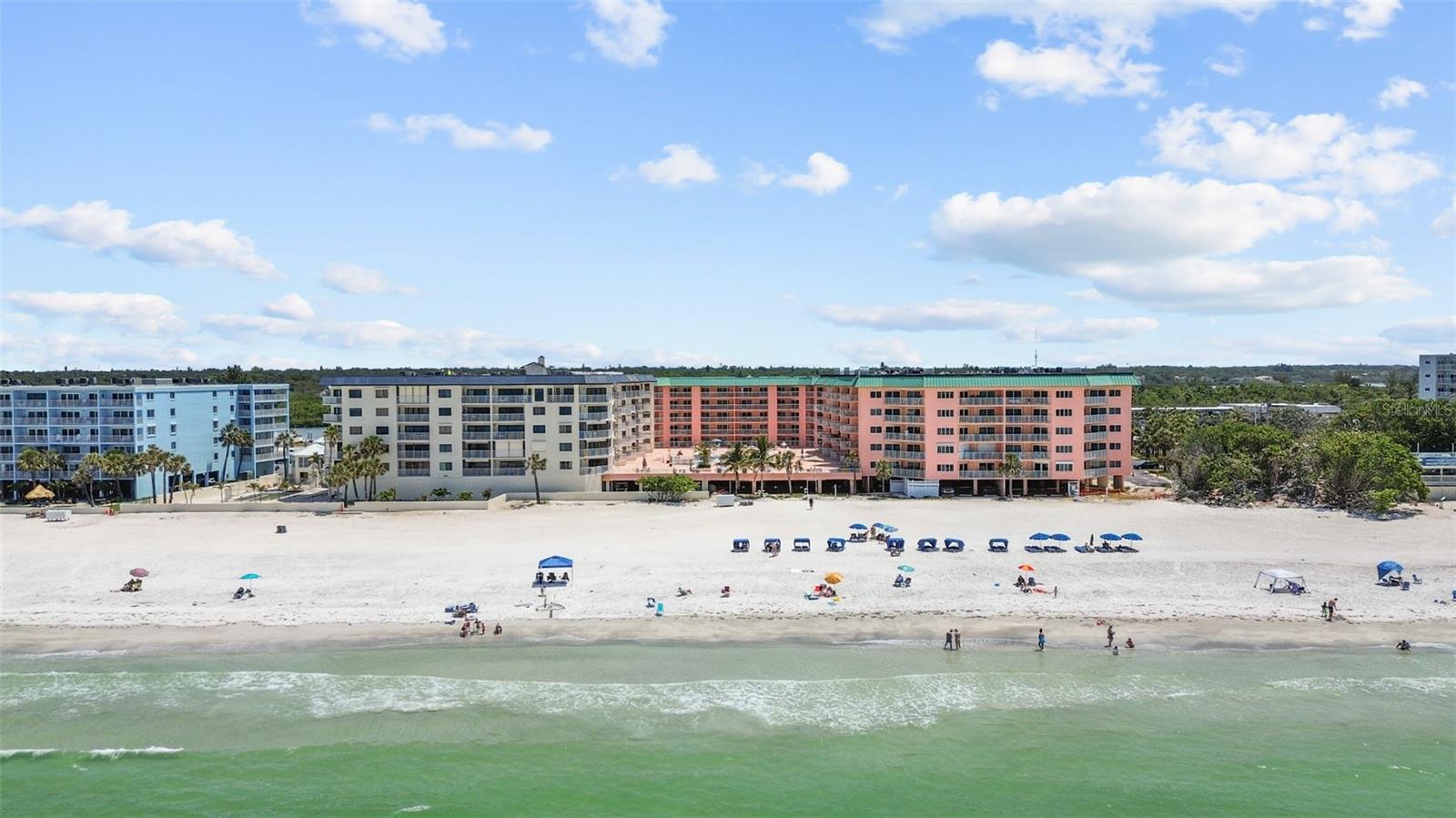 Image 49 of 56 For 18400 Gulf Boulevard 1304