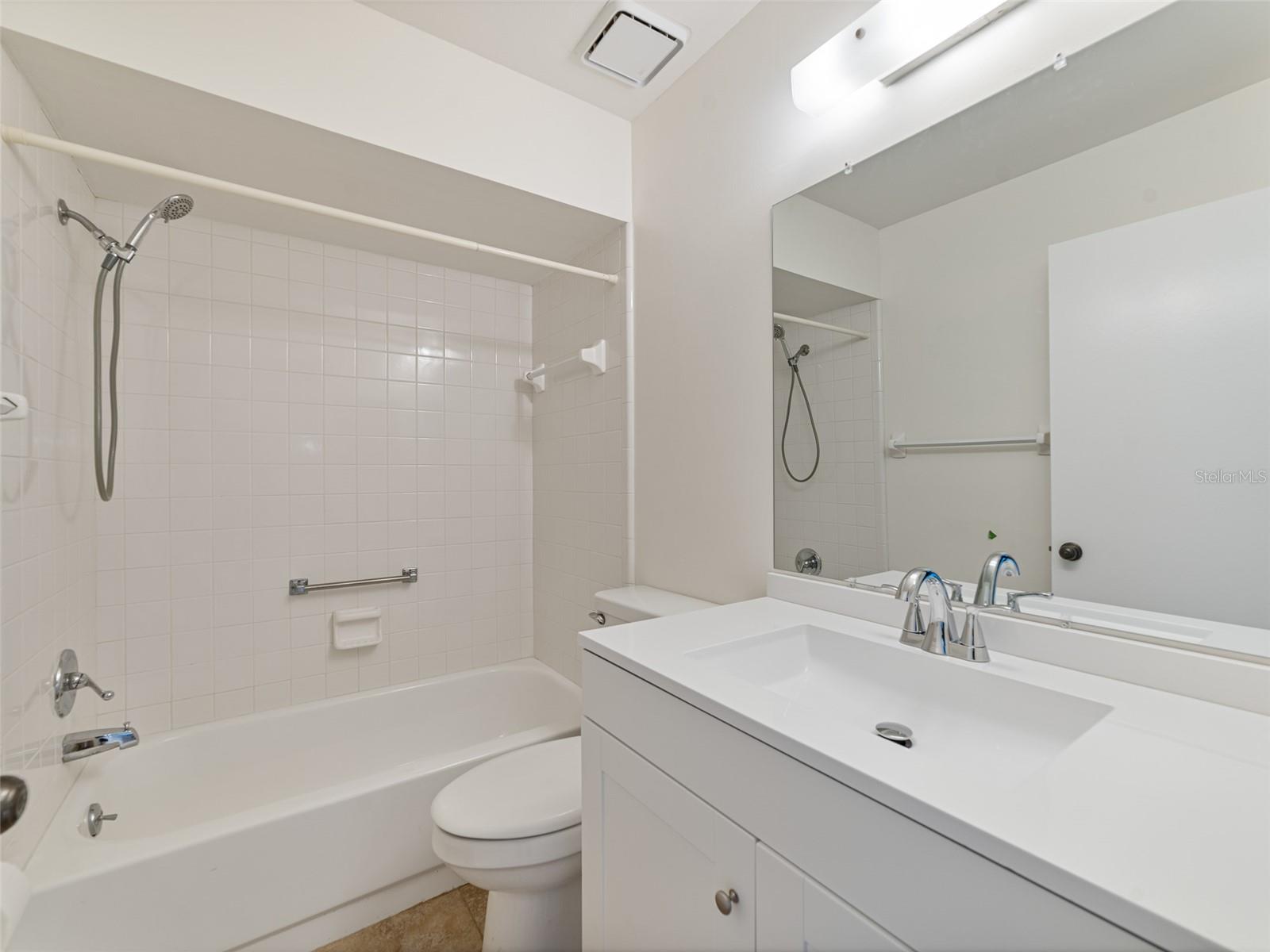 Image 14 of 30 For 316 Kelsey Way 316