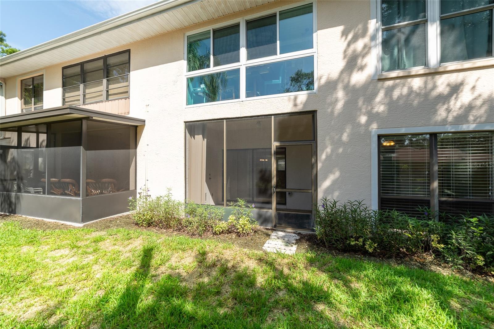 Image 17 of 30 For 316 Kelsey Way 316
