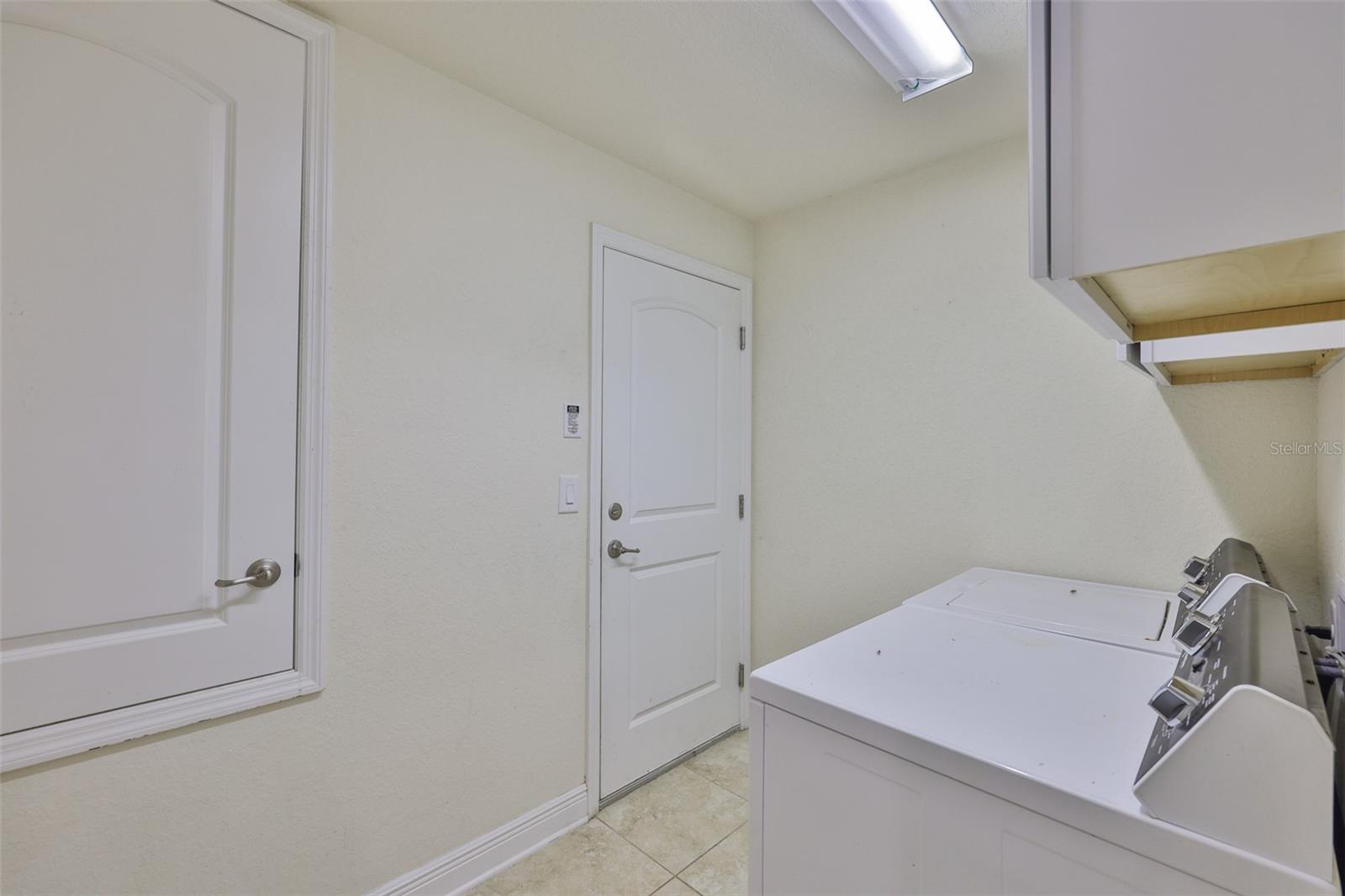 Image 51 of 53 For 12218 Avondale Oak Place